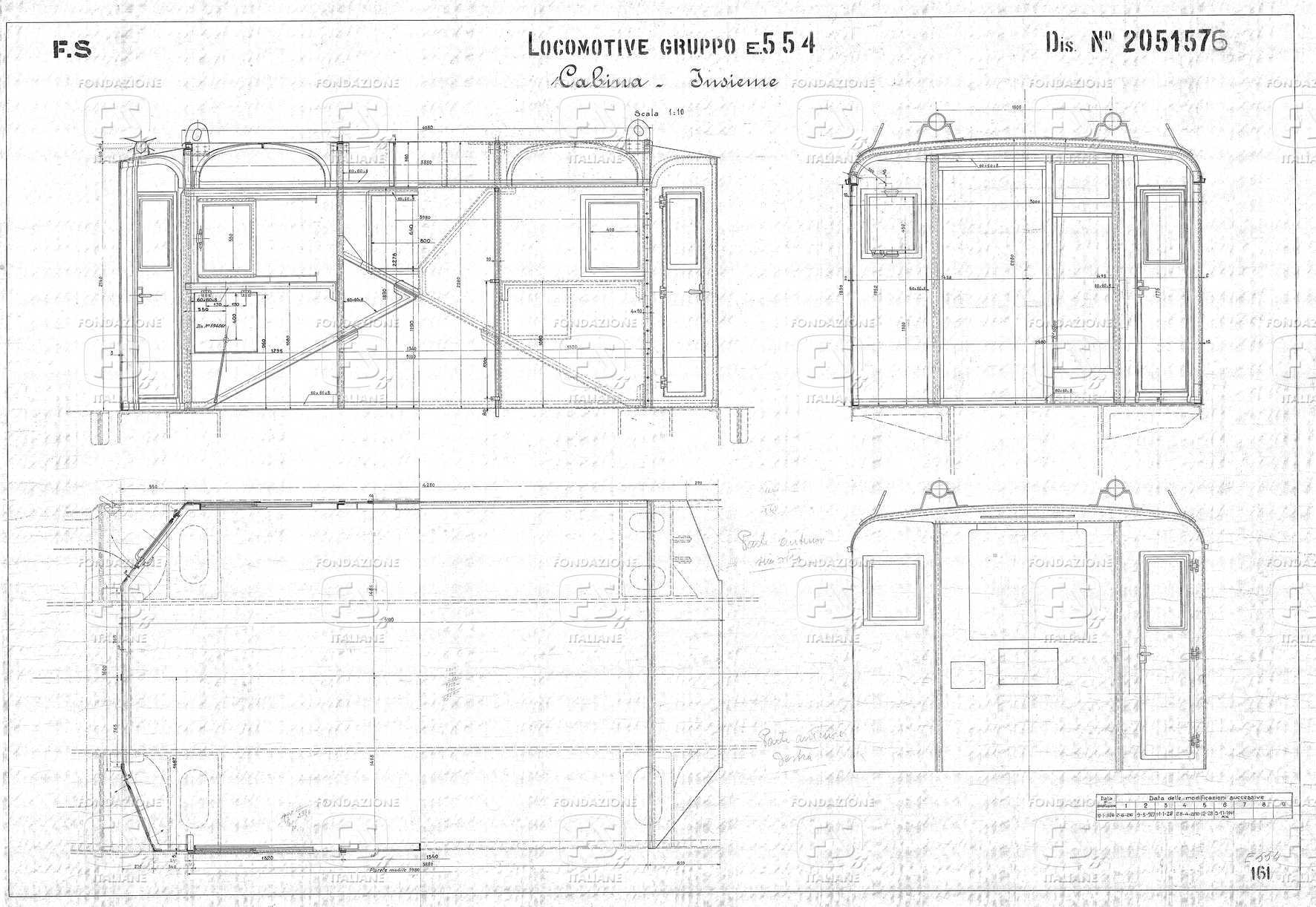 Locomotive Gruppo E 554. Cabina - insieme.