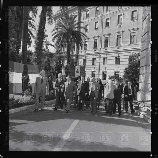 NEG_28604N_50801V.tif