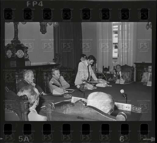 NEG_29792N_57748V.tif